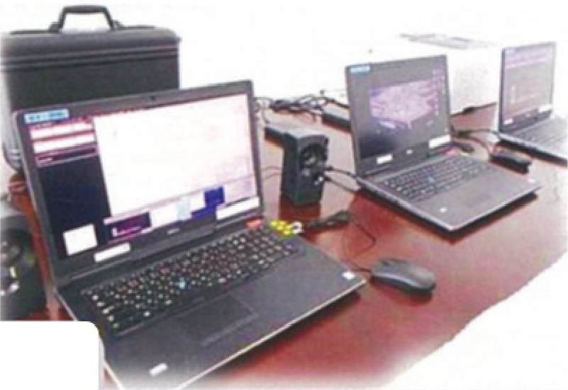 デスクサイドシミュレータ