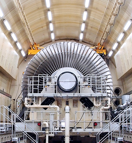 74IN LSB turbine installed in high-speed balance testing facility