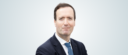 Javier Cavada Headshot