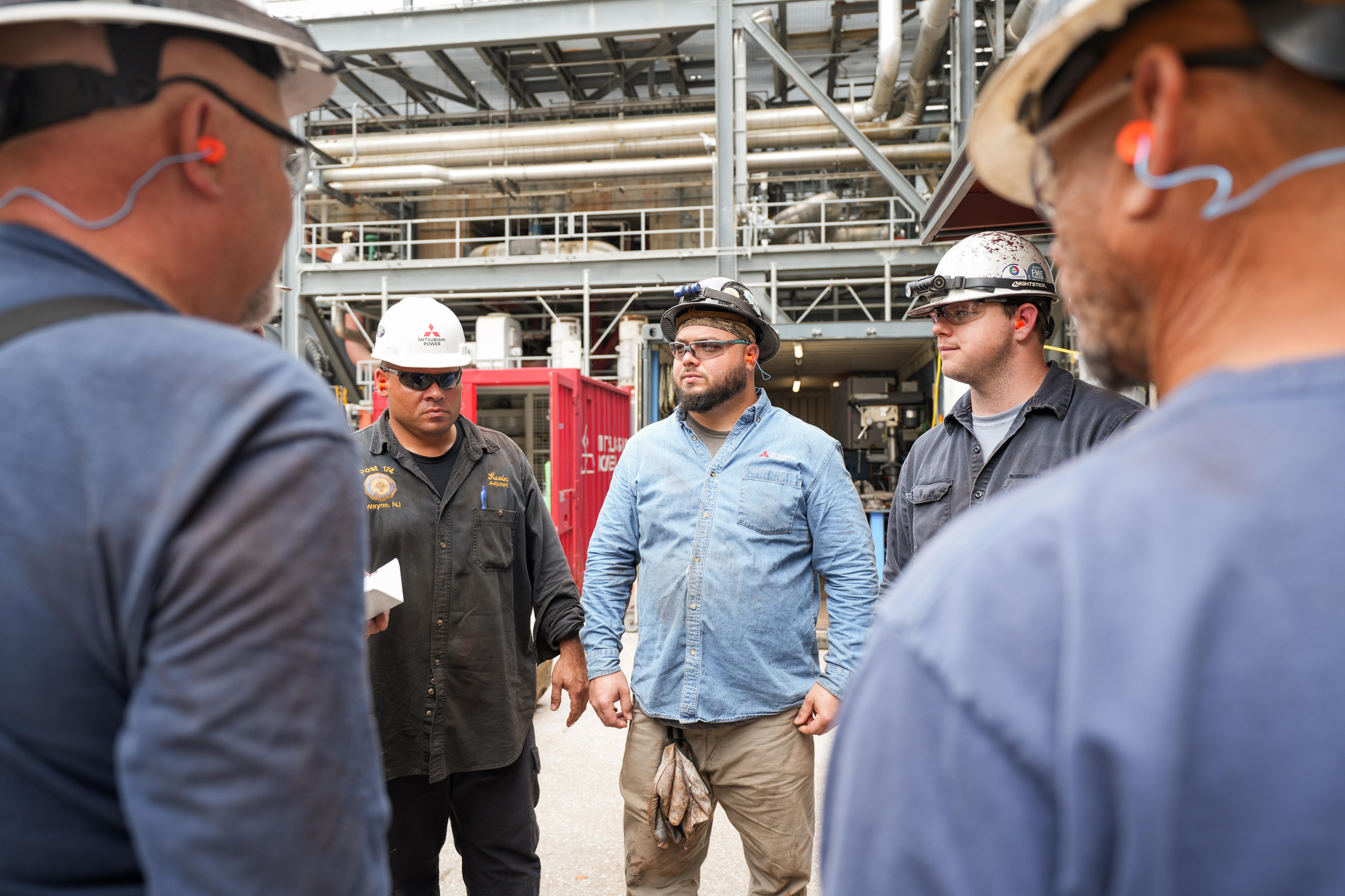 Team of Field Service Expert at an Outage Execution at Mitsubishi Power