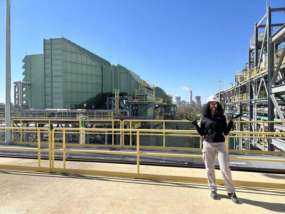 Scharmensey Fine, Mitsubishi Power Engineering Intern at a Power Plant