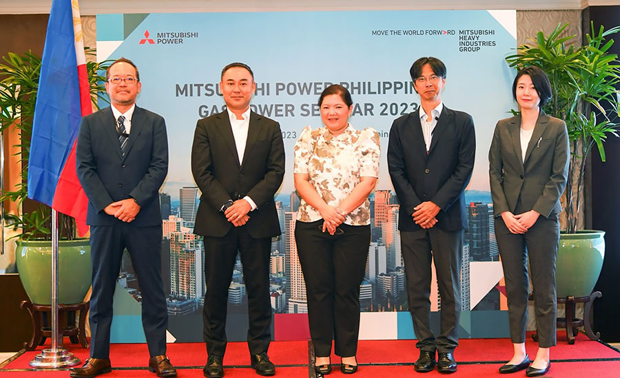 Present at the seminar were (from left to right) Shinya Ichimaru (Head of Philippines Branch, Mitsubishi Power Asia Pacific); Kazuki Ishikura (SVP of Sales and Marketing, Mitsubishi Power Asia Pacific), Hon. Monalisa C. Dimalanta (Chairperson and CEO, Energy and Regulatory Commission), Masashi Kishioka (Japan Bank for International Cooperation) and Moeko Ozawa (Japan Bank for International Cooperation).