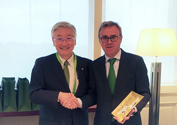 Ken Kawai, Mitsubishi Power’s President and CEO; Aitor Moso, Iberdrola's director of Liberalized Business (Photo taken in October 2019)